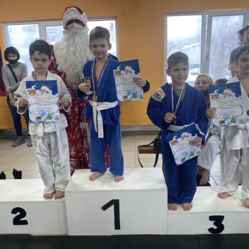 Новогодние старты на призы СКЕ «Чемпион» 18.12.21