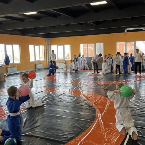 «Весёлые старты» для спортсменов нашего клуба 30.04.22 г.